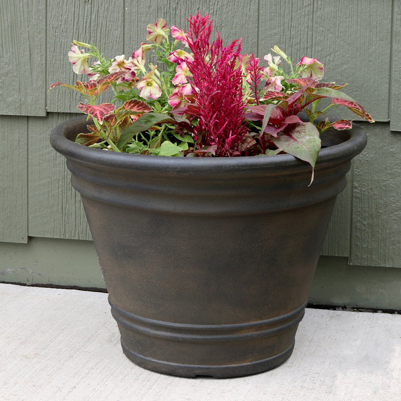 Pepinn 20" x 20" x 14.75" Round Sable Polyresin Outdoor Planter Pot, 1, Sable