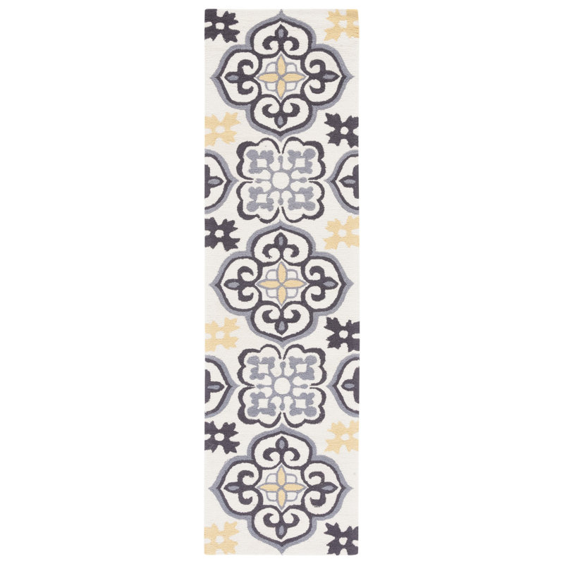 Tapis intérieur / extérieur gris / ivoire crocheté à la main Dilpreet, Tapis de couloir 2 pi 3 po x 8 pi