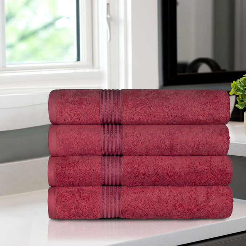 Blue Nile Mills 100% Standard Cotton Bath Towel (Set of 4), Burgundy