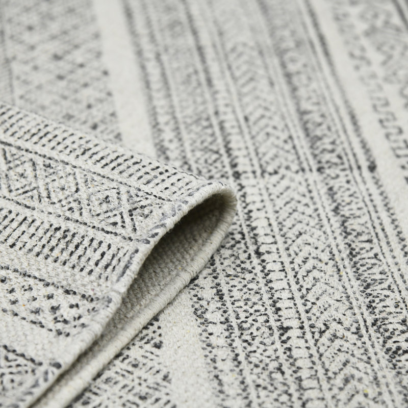 Handmade Charcoal Geometric Braided Cotton Rug 3' x 5'