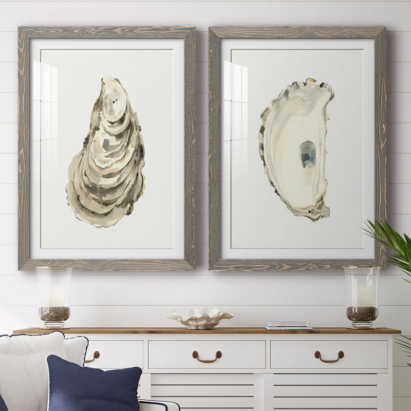 «Neutral Oyster Study I-Premium», reproduction d'art encadrée - prête à être accrochée, H 27,5 po x l 75 po x P 1,5 po, Gris