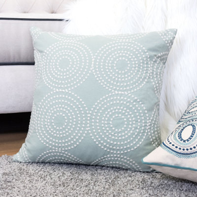  Applique Indoor/Outdoor Throw Pillow