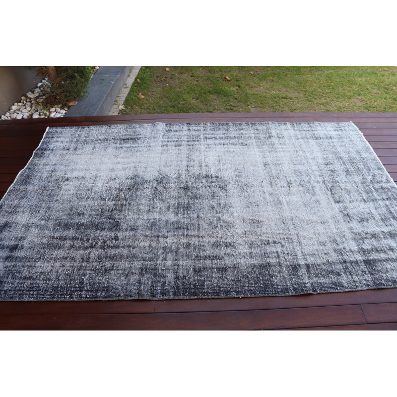 Authentique tapis turc de style rétro au design gris, idéal pour rehausser le salon et la chambre à coucher