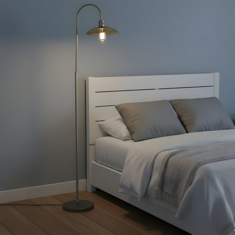 Lampe sur pied en métal 64 po