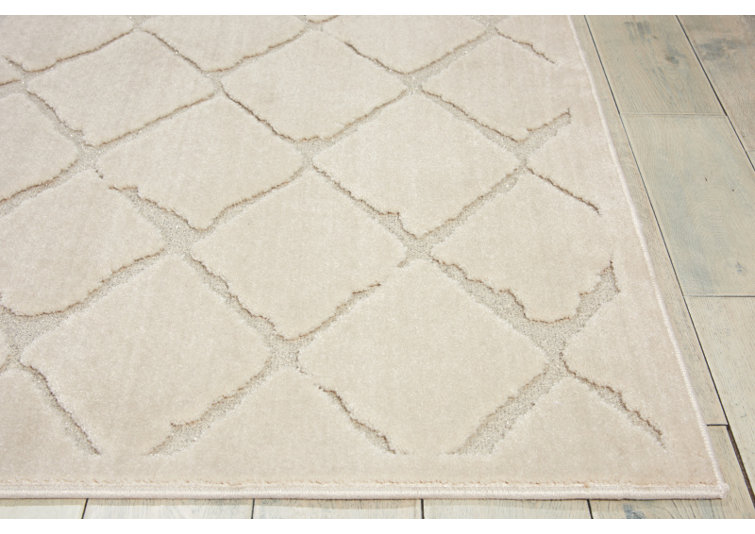 Gleam Geometric Area Rug in Ivory