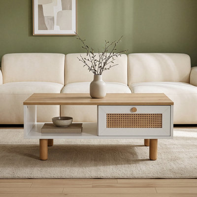 Table basse scandinave moderne avec rangement supplémentaire, finition blanche et chêne, 39,4 x 17,7 x 17,7 pouces | Panneau 100% aggloméré mélaminé, pieds et poignées en bois de charme, portes à fermeture en douceur, design élégant et fonctionnel