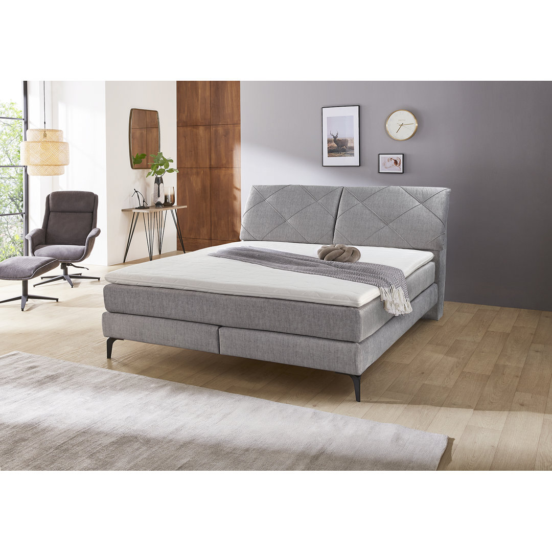 Boxspringbett Roeut mit Topper und Stauraum