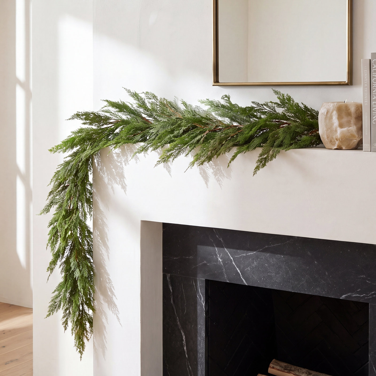12" Cedar Christmas Garland