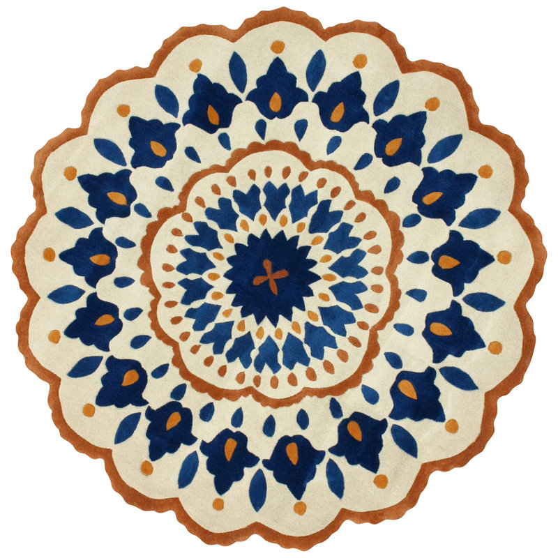 Baltique Floral Indoor Rug, Round 4'8"