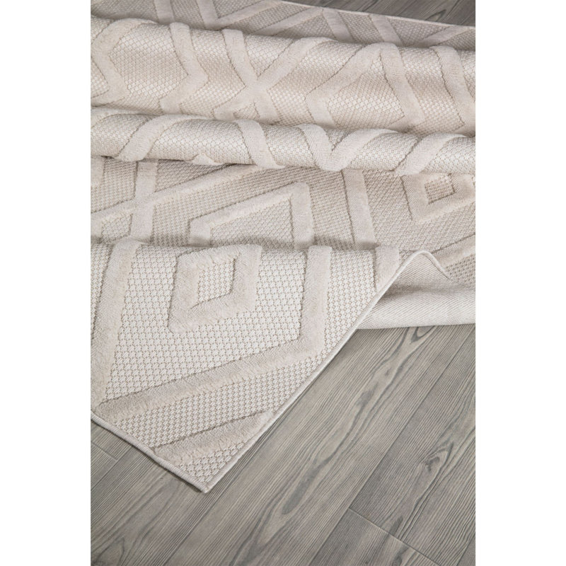Tapis d'entrée élégant | 100% polypropylène, hauteur de poils de 0,2 po | 400 000 points de fil pour la durabilité | Facile à nettoyer avec l'aspirateur | Blanc, idéal pour les vestibules et les espaces de vie, design élégant et fonctionnel