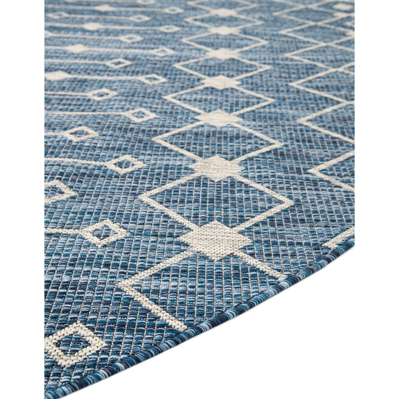 Innsbrook Geometric Indoor / Outdoor Rug, Oval 3'1" x 5'3"