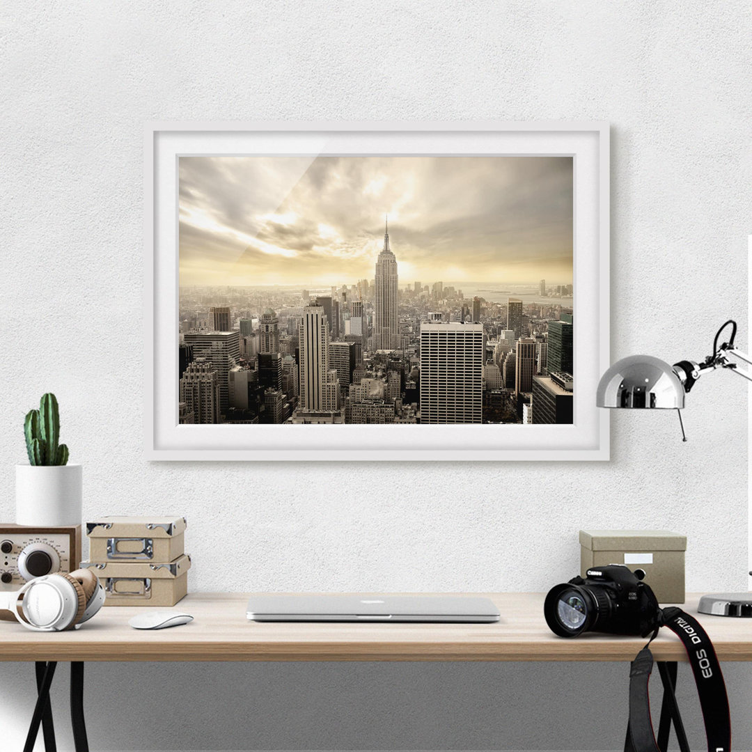 Gerahmtes Poster Manhattan at Dawn