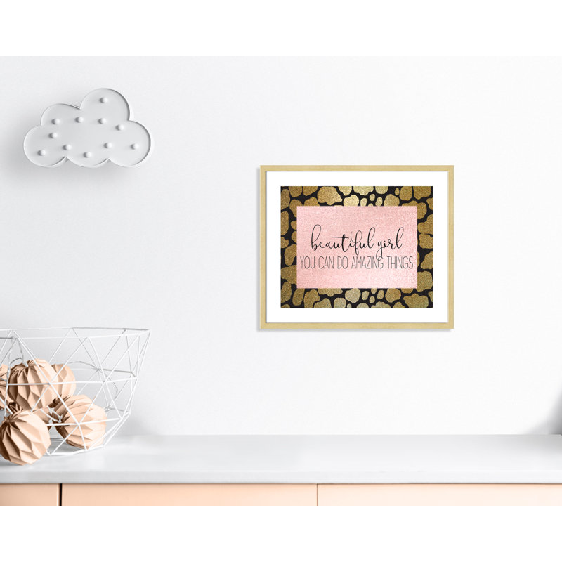 Impression sur papier Amazing Things, H 21,5 po x l 25,5 po x P 1,19 po, Encadré de boîte champagne