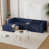 Polyester bleu est en rupture de stock