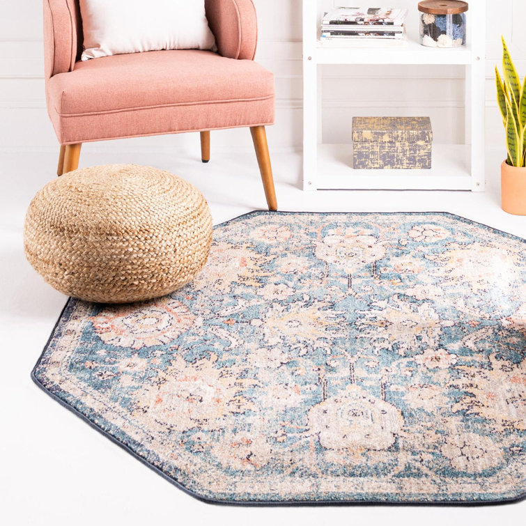 Akira Floral Indoor Rug