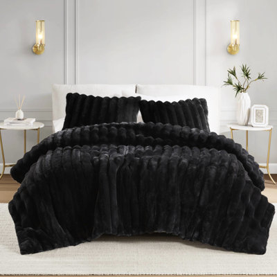 Très grand lit, 3 pièces, fausse fourrure, édredon, noir, texture moelleuse, toucher doux, envers lisse, housse de taie décorative superposée