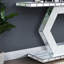 Console à double miroir en verre diamant scintillant avec cadre en bois massif, idéale pour la décoration d'un corridor ou d'un hall d'entrée hexagonal.