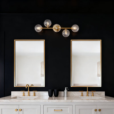 Luminaire de miroir de meuble-lavabo à 5 lumières à intensité variable avec abat-jour en verre martelé - applique murale moderne en laiton doré pour application de maquillage