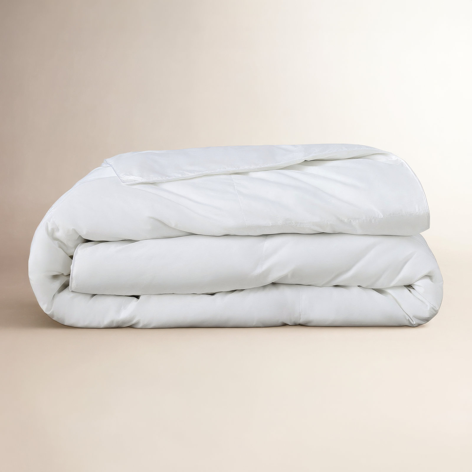 Kleinn Lightweight Down Alternative Duvet Insert, King / Cal King Down Alternative Comforter