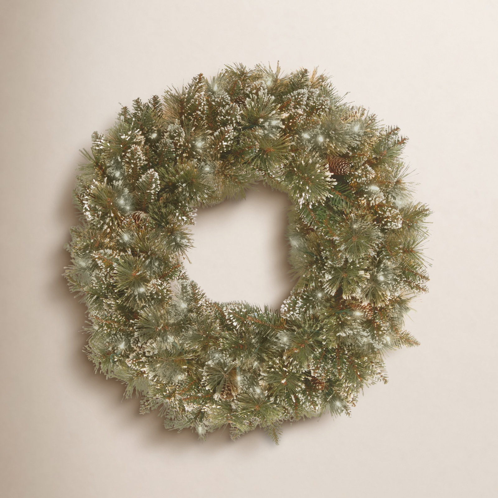 Kalk 24" Pre-Lit Wreath