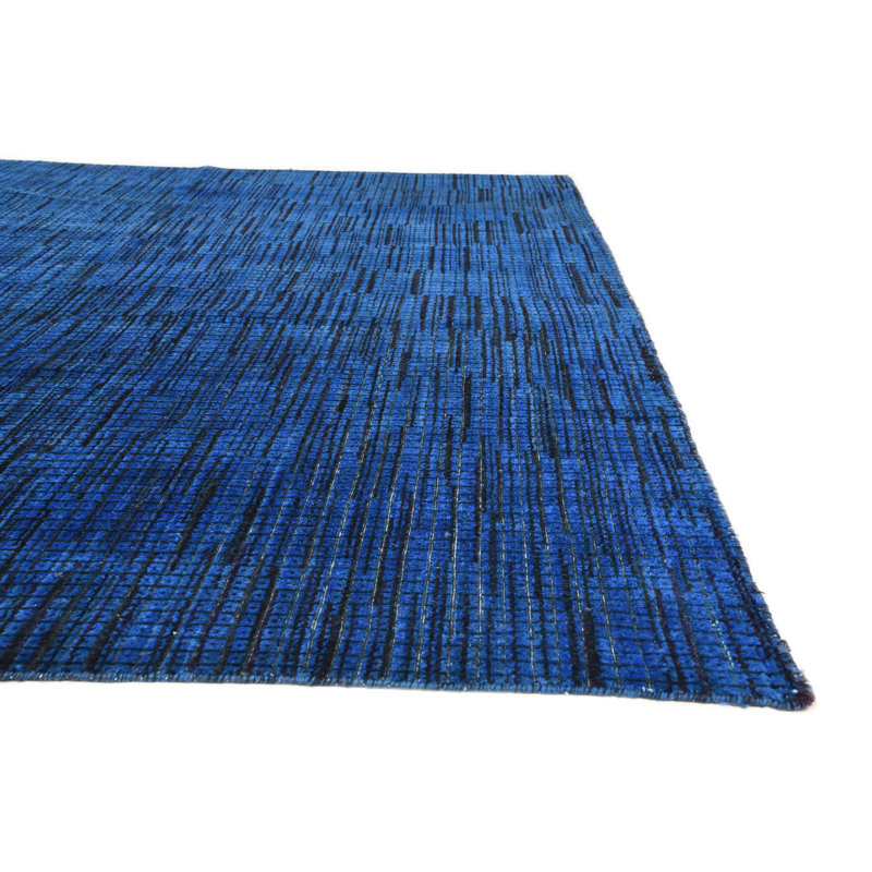 Tapis bleu Judy