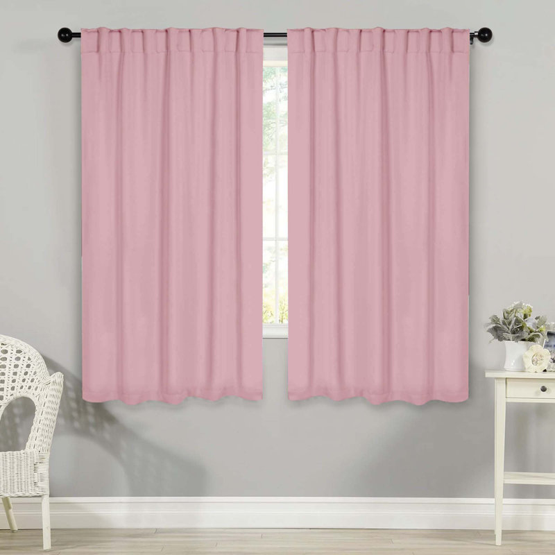 Rideaux obscurcissant et passe-tringle Levatt Classic, Craie mauve, L 52 po x L 72 po