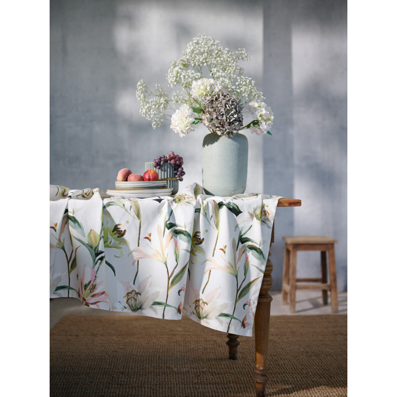 Summertime Rectangle Floral Tablecloth