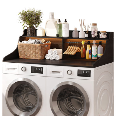 Comptoir de laveuse-sécheuse 54 po avec éclairage à DEL, plateau en bois avec tablettes à 2 niveaux et barre de suspension, noir