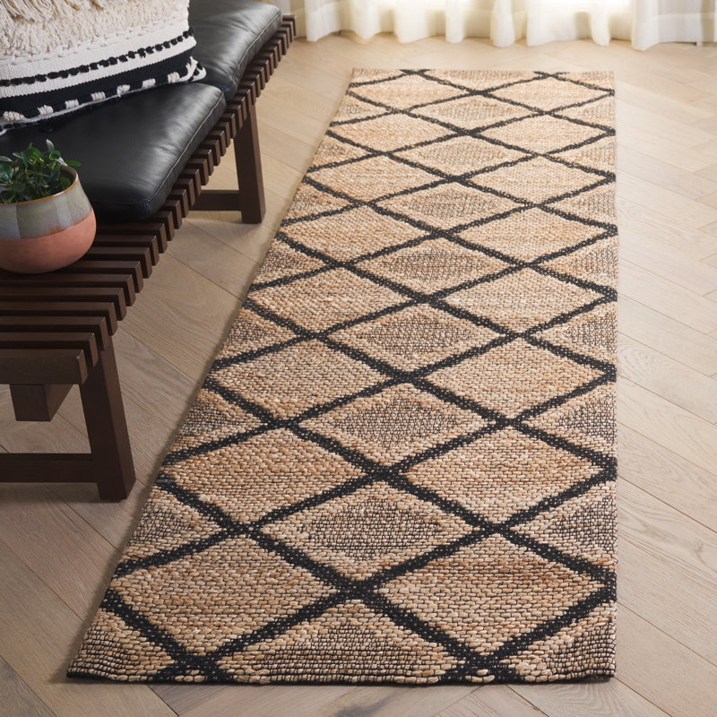 Coutu Natural Fiber Handloomed Jute Cotton Geometric Rug in Natural/Black, Runner 2'3" x 8'