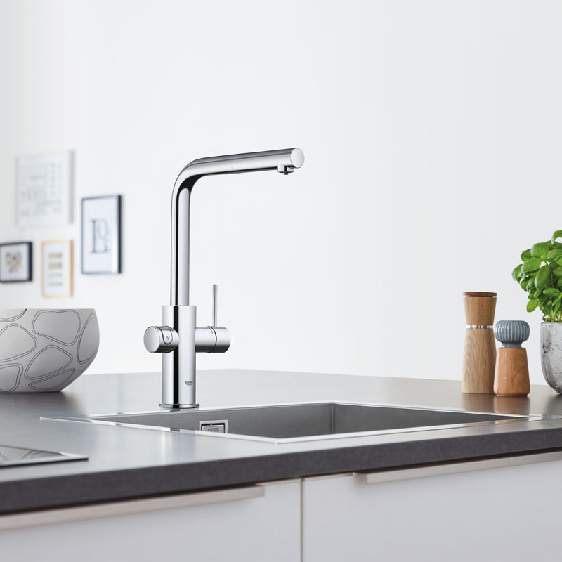 Blue Pull Out Single Handle Kitchen Faucet with Accessories, StarLight Chrome