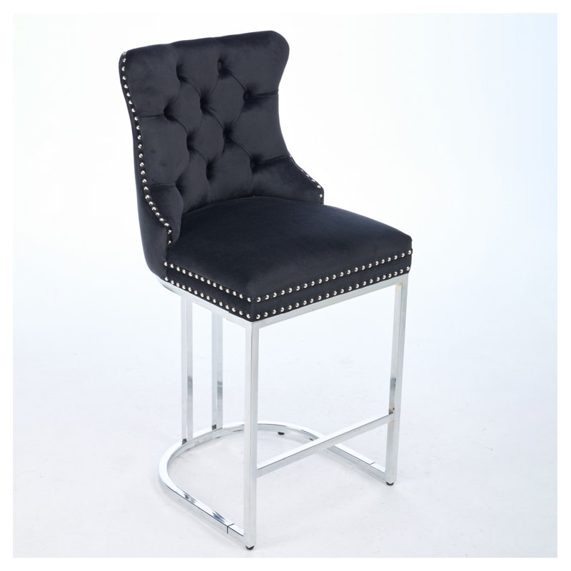 Ensemble de 2 tabourets de bar de 25 po à hauteur de comptoir, tabourets de bar modernes en velours avec dossier à boutons et garniture de rivets avec îlot de cuisine et base en métal, noir