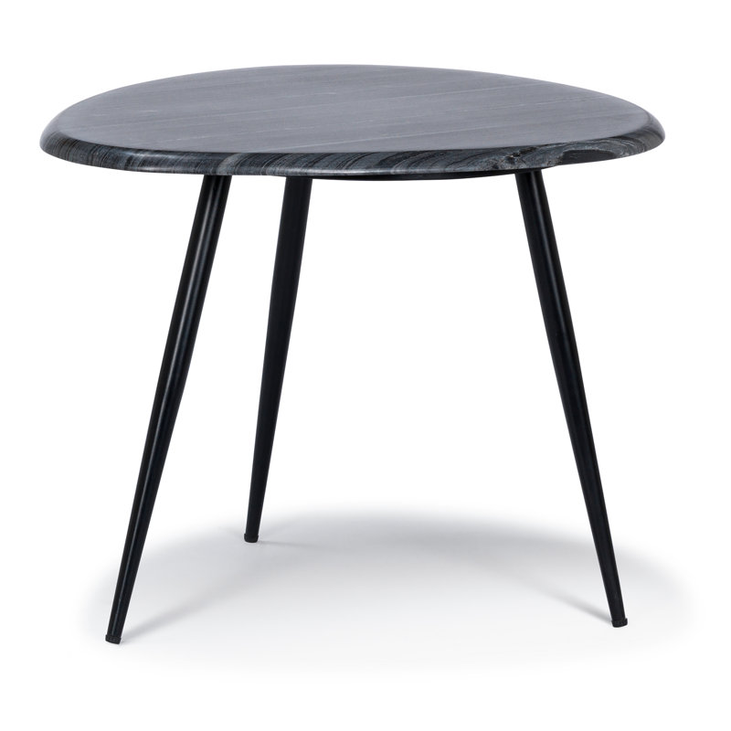 Table basse à 3 pieds