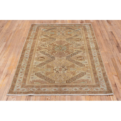 Tapis beige unique de 4 pi 2 po x 6 pi 2 po Sivas