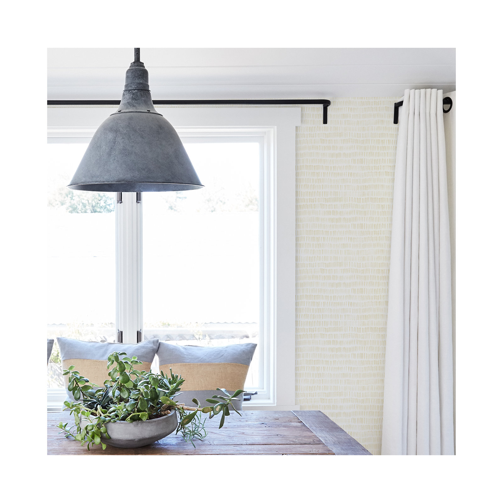 Baylor Modern Striped Wallpaper, Yellow