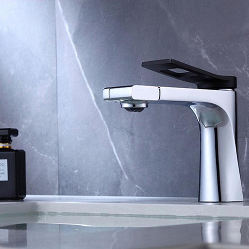 Single-Hole Single-handle Bathroom Faucet, Chrome