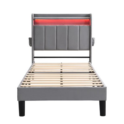 Dannay Upholstered Bed