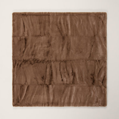 Bianca Madura Throw