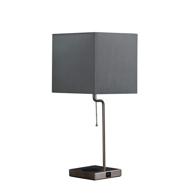 Lampe de table carrée 21,5 pouces avec station de charge Aston