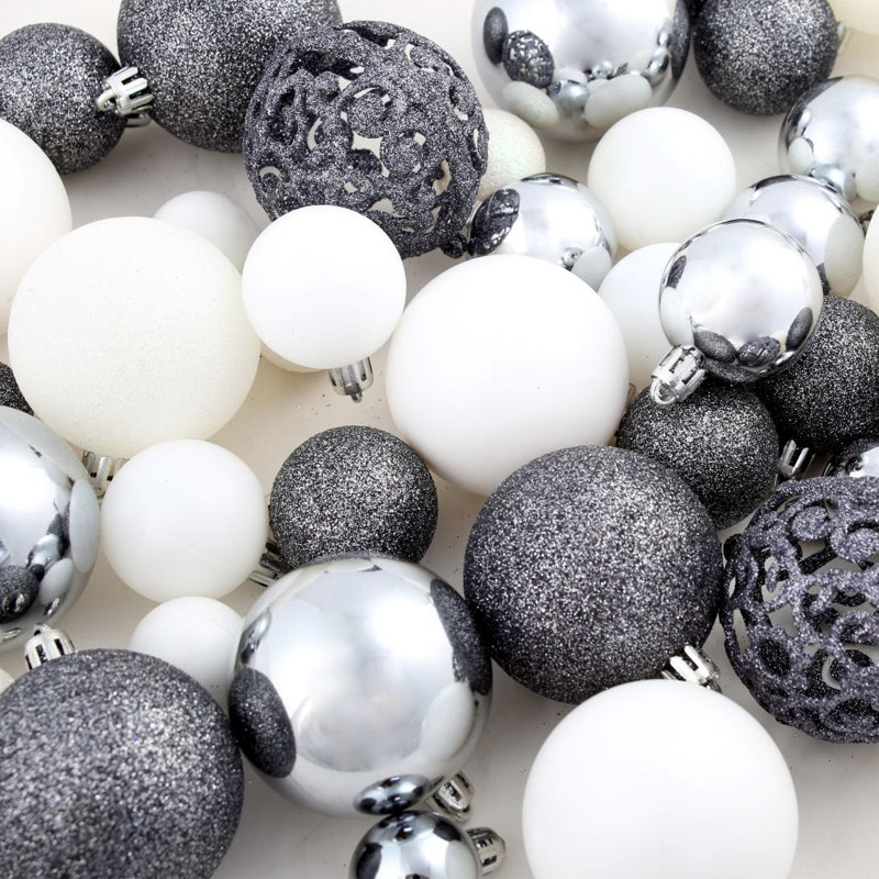 6cm Solid Colour Bauble, White/Grey