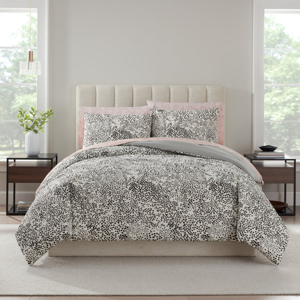 Norah White Microfiber Comforter Set