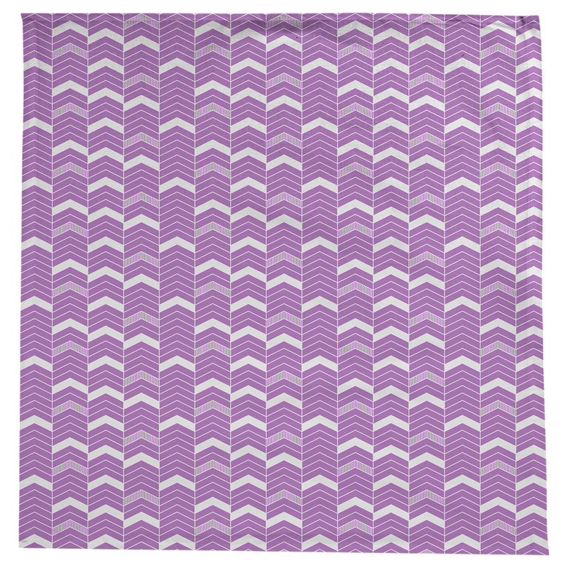Stephenie Lined Chevrons Tablecloth, Violet/white