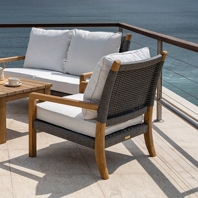 Hudson Outdoor Lounge Chair