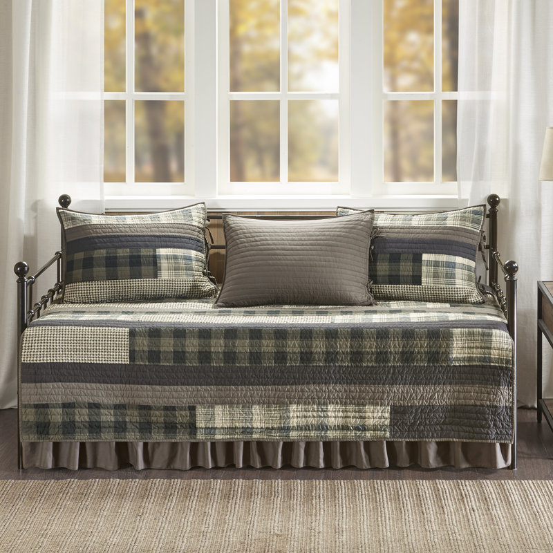Winter Plains 5-Piece Reversible Cotton Daybed Cover Set in Tan and Brown