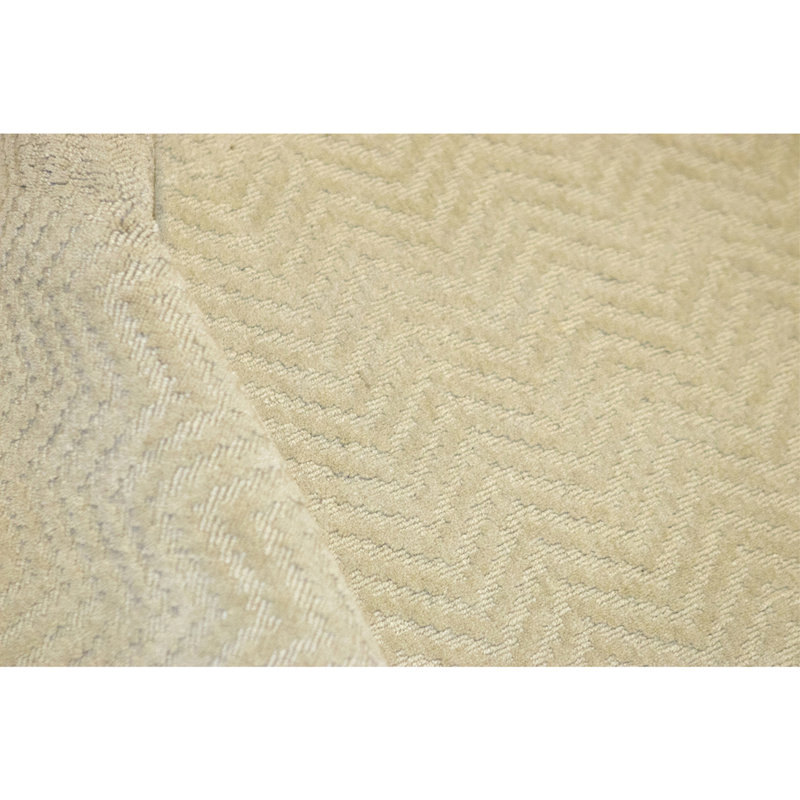 Hand Knotted Wool Area Rug in Birch
