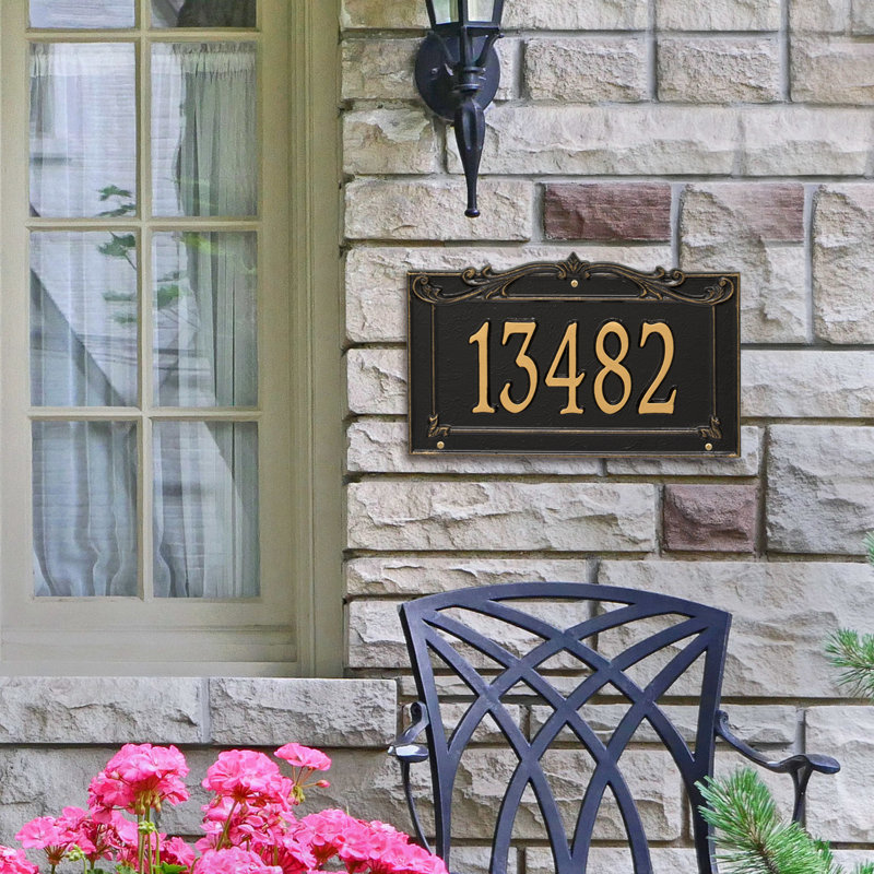 Signature Series 1-Line Wall Address Plaque, Black, Gold, Yes