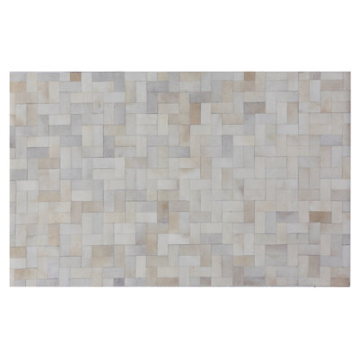 Natural Hide hand-tufted Leather Hide Ivory Area Rug