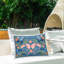 Coussin décoratif imprimé feuilles et brins de feuilles par Cheryl Warrick-107564572-107564598-107564600