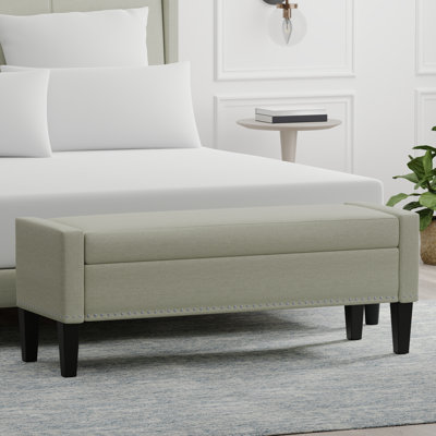 Banc de rangement rembourré 52 po avec accoudoirs et garniture cloutée