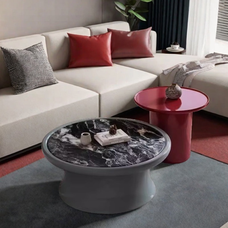 Table basse minimaliste au design minimaliste