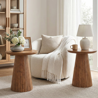 Small Round Solid Wood End Table, Farmhouse Side Table for Living Room, Bedroom